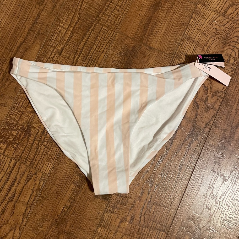 Victoria’s Secret swimsuit bottoms